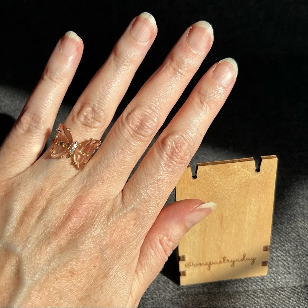 Pretty BLUSH PINK Butterfly Gemstone Fashion Ring, Gold, Adjustable